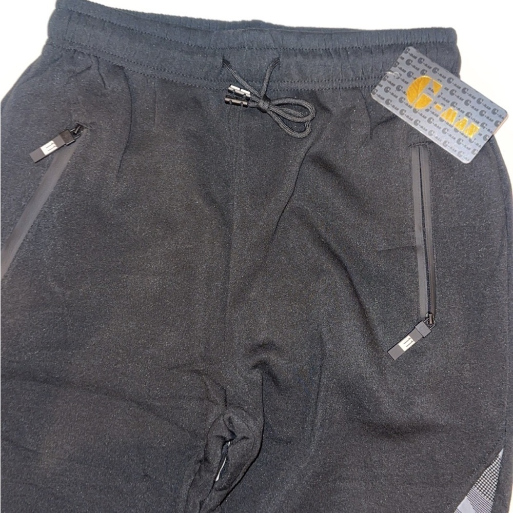 NWT Kids Black Jogger Pants - Picture 2 of 5